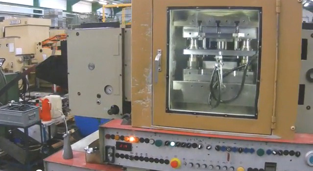 Ferramentas usando prensas FEITOOL de até 800 toneladas