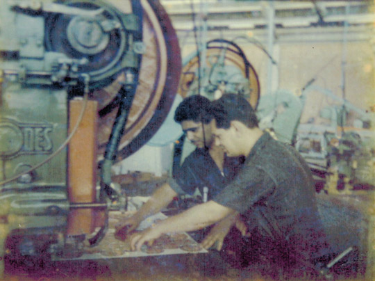 Ferramentas usando prensas RHODES de até 500 toneladas