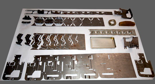 Estampos com gavetas e cunhas móveis para alta produção