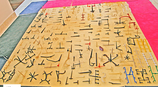 Lanternas, refletores, faróis, difusores óticos, gravações óticas